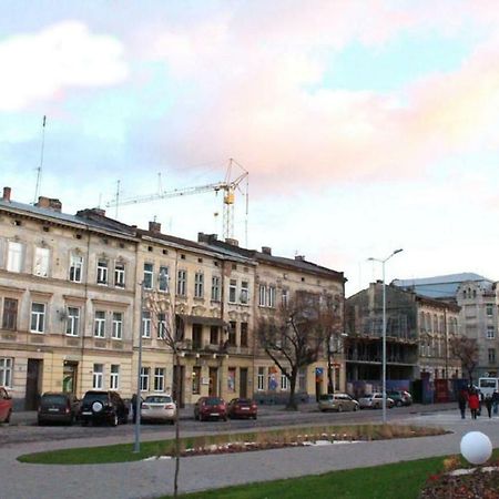 Міні Апартаменти В Центрі Львова- 2 Хв До Оперного Театру Exterior foto